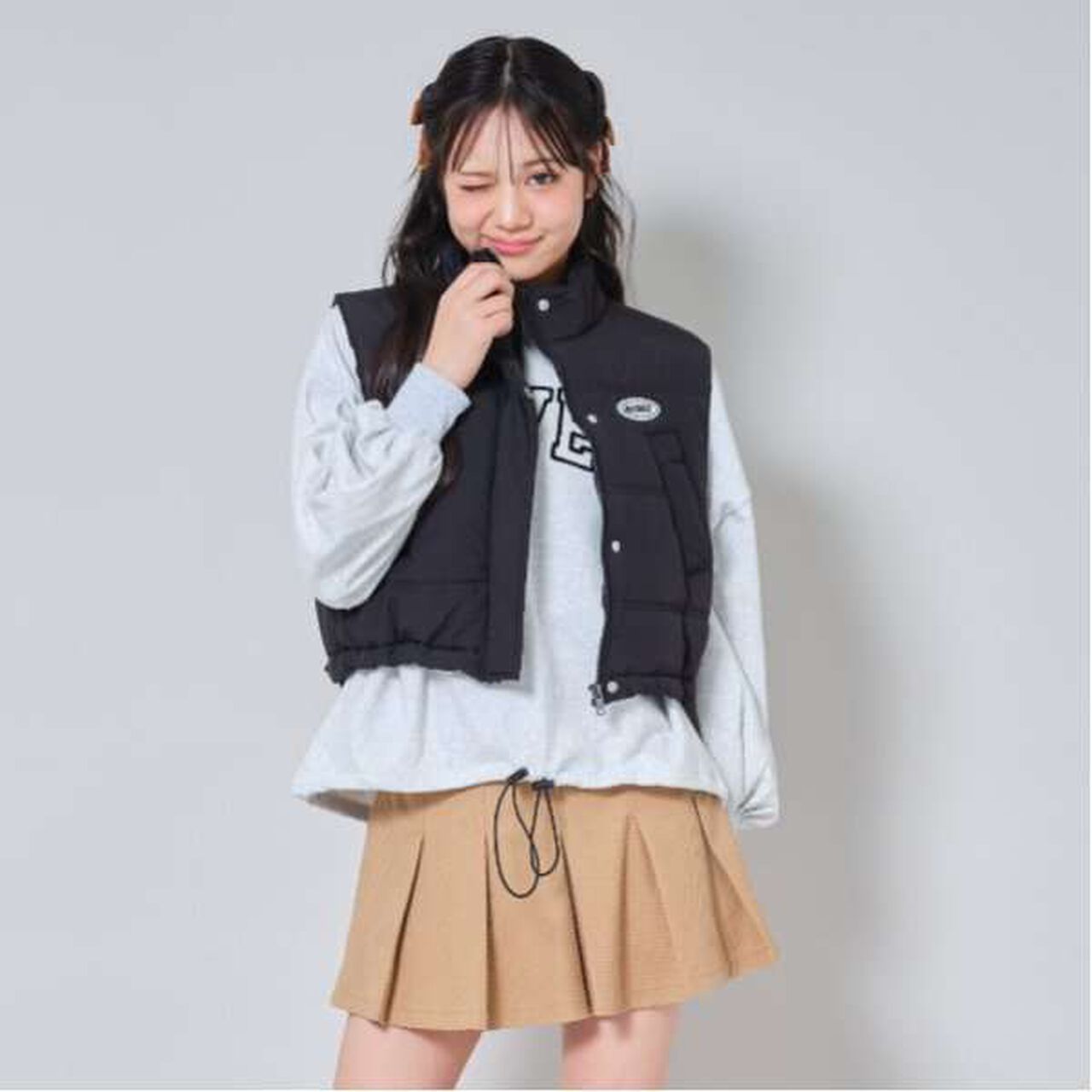 Short Padded Vest,Ivory, large image number 15