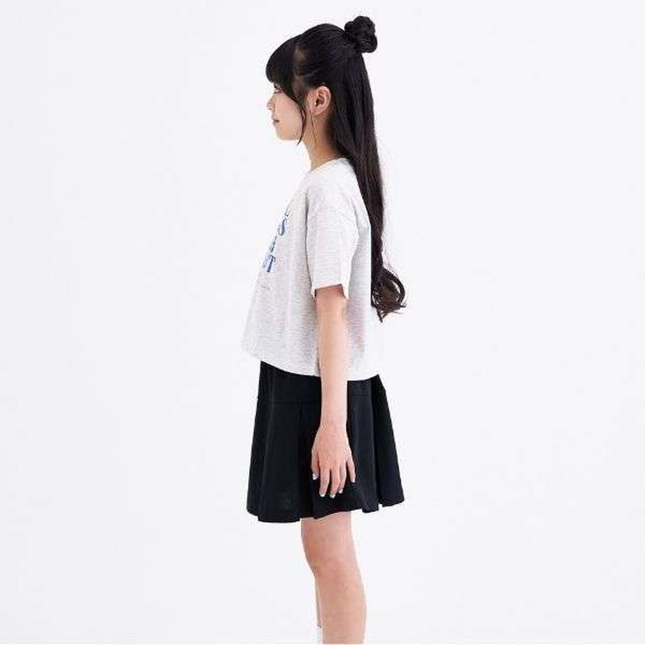 [3way Cool Touch] Logo Short-Sleeve T-Shirt & Pleated Skirt Outfit Set,Smoke white, large image number 11