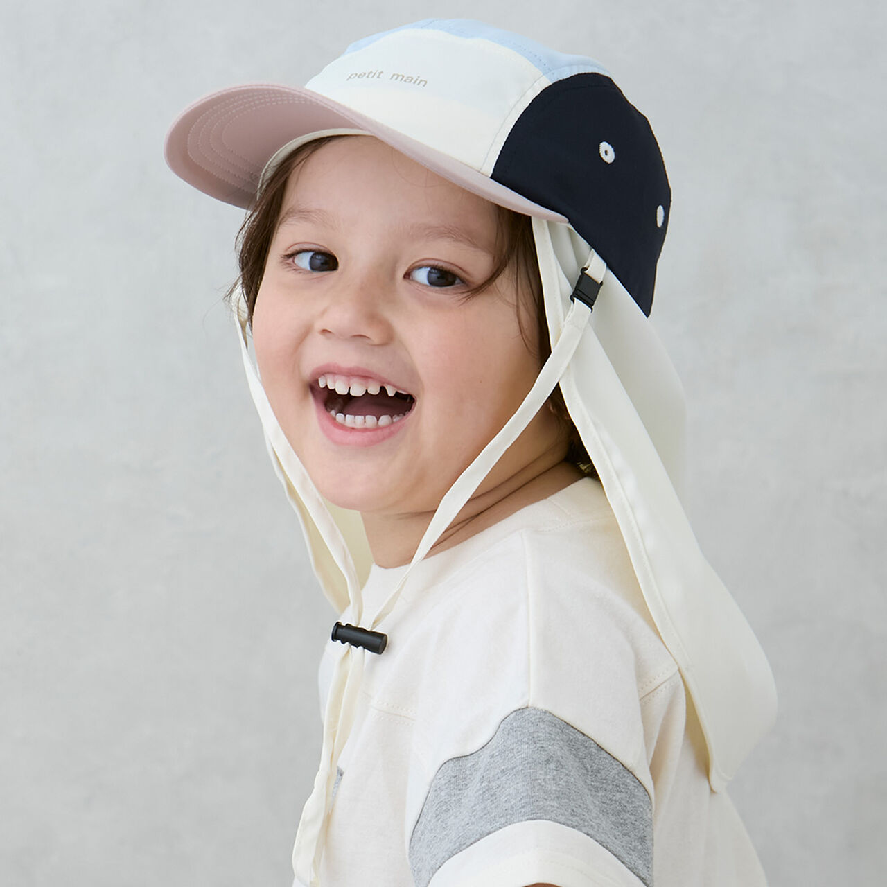 Water-Repellent Sunshade Jet Cap,Charcoal gray, large image number 1