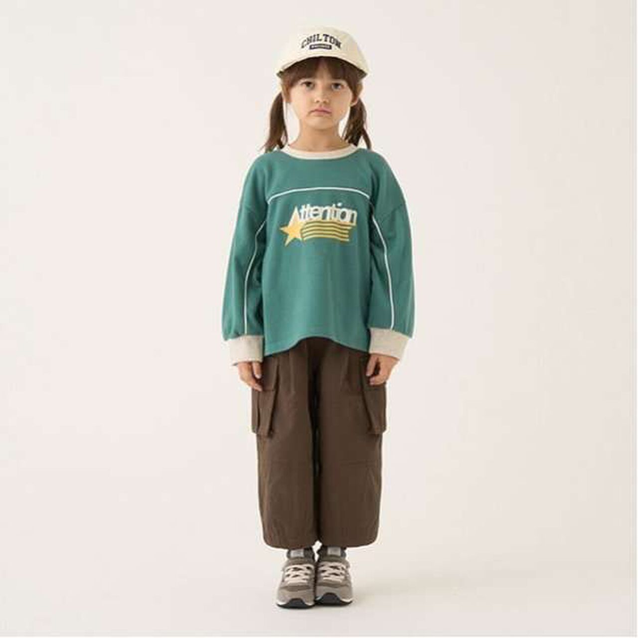 Pilling-Resistant Bi-Color Sweatshirt,Milky white, large image number 18