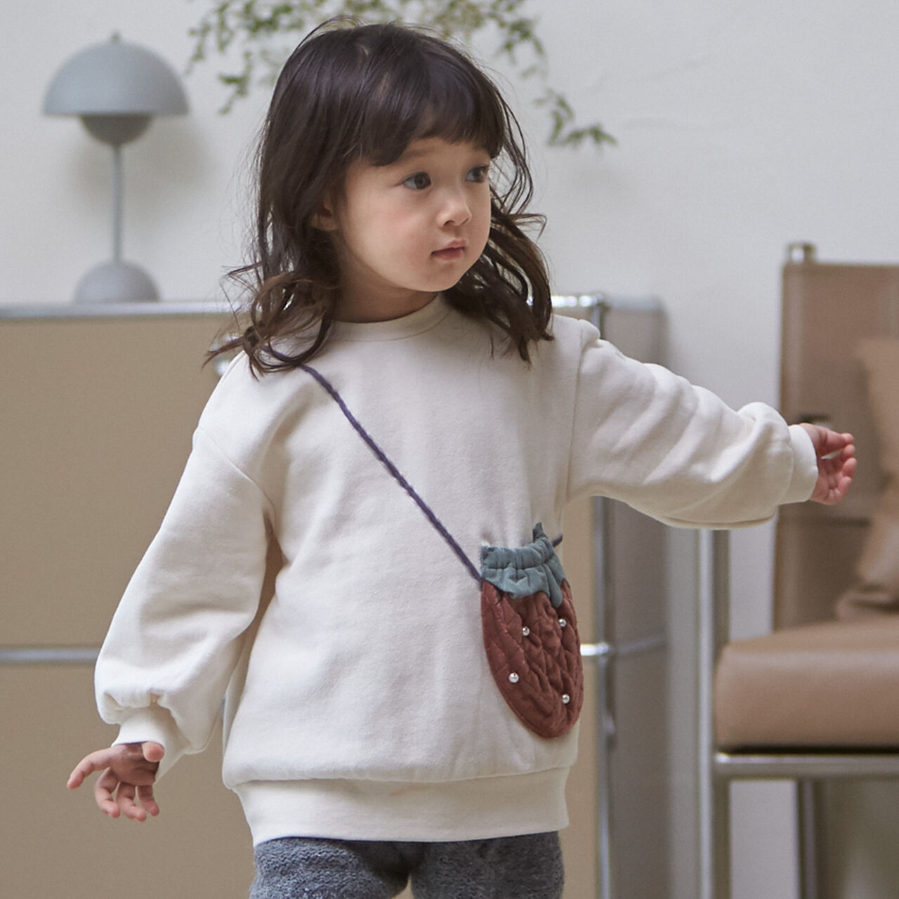 Wool Lined Strawberry Small Shoulder Bag Sweatshirt,Ivory, large image number 1