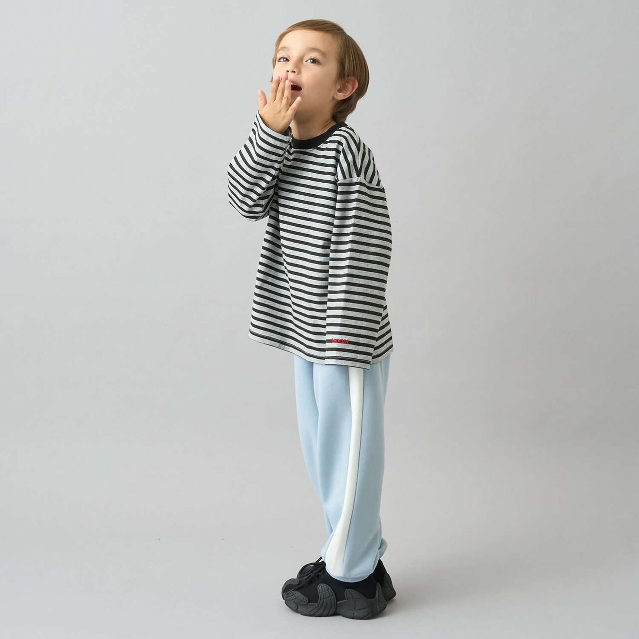 [Daily Standard Wear] [Quick-Dry Absorbent] Loose Fit Side Line Sweatpants,Blue gray, large image number 23