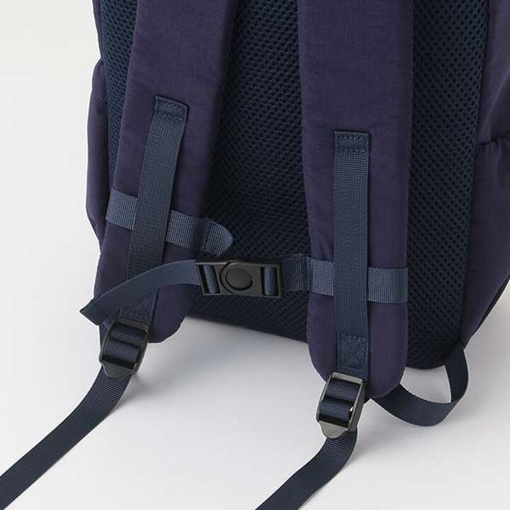 Minion Face Pocket Backpack,Navy, medium image number 13