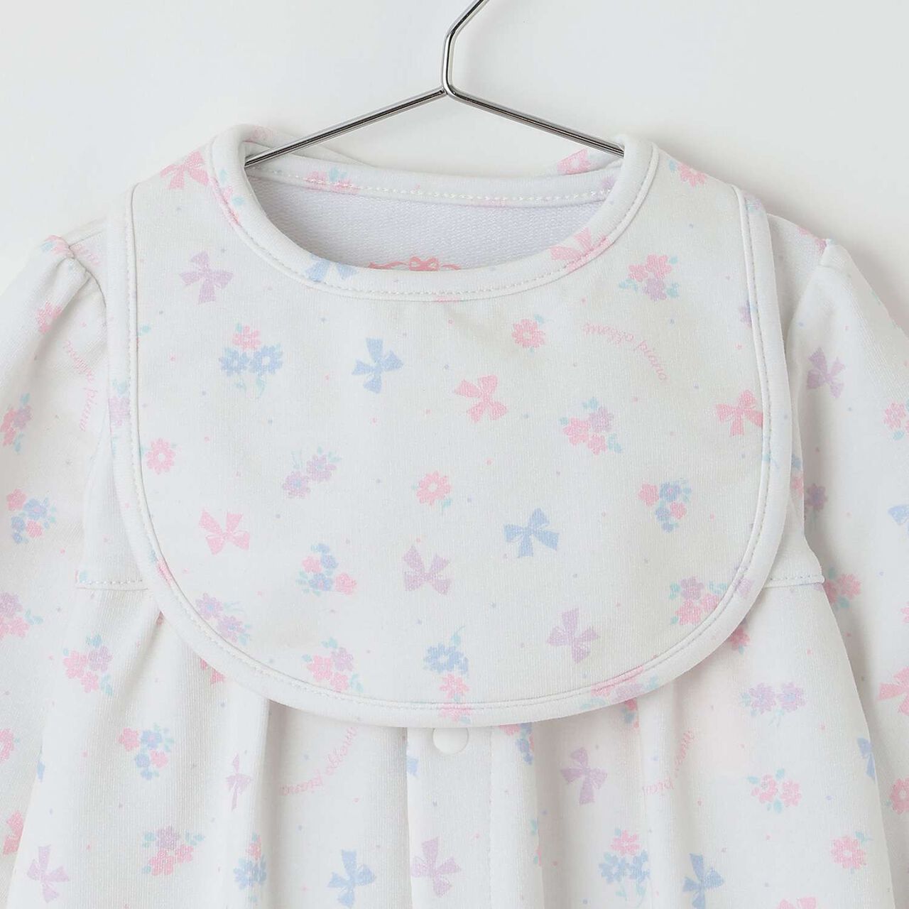 [Box Included] Flower Ribbon Pattern 2 WAY All-in-One & Bib Set,Light pink, large image number 4