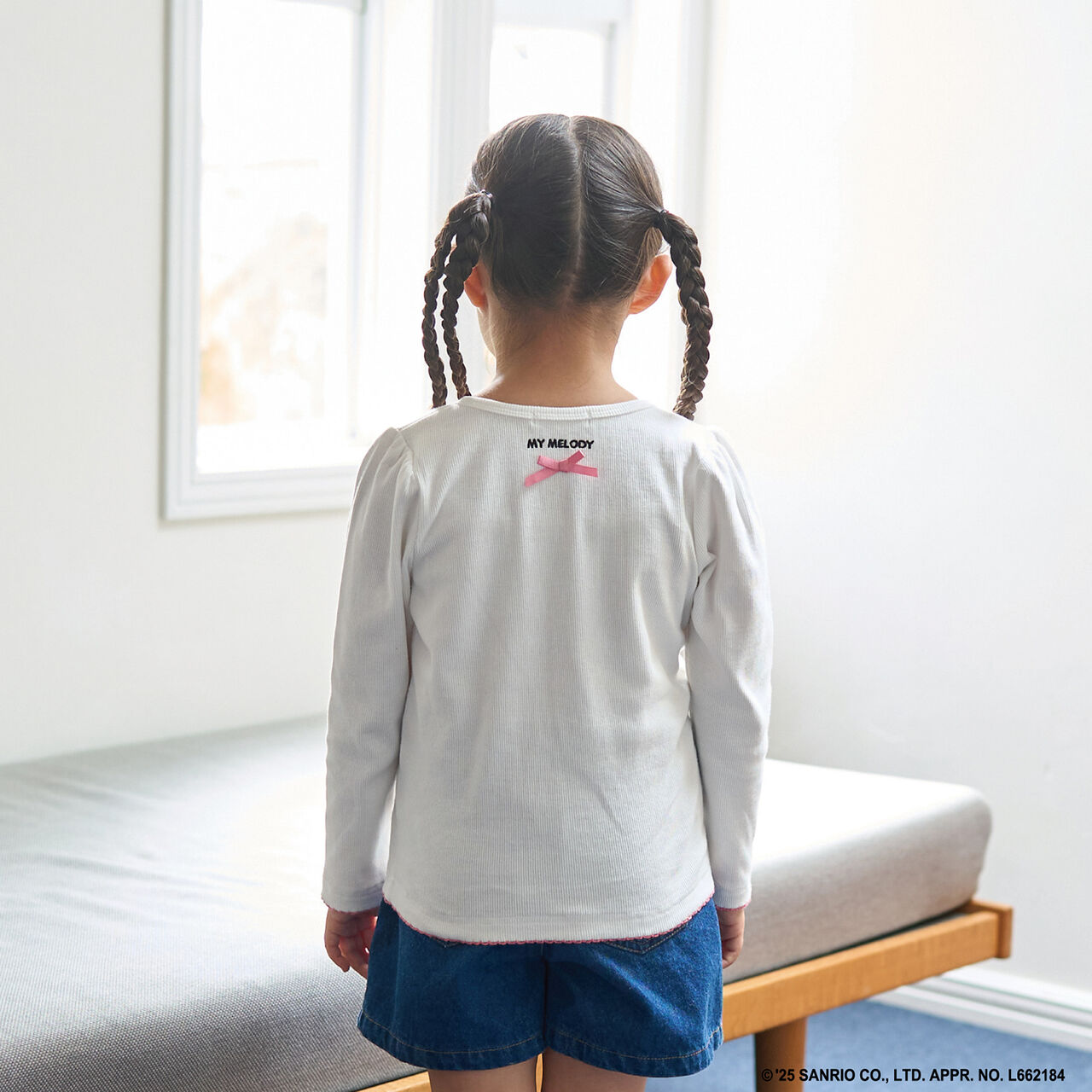 Sanrio Characters One-Point Embroidery Top,Black, large image number 17