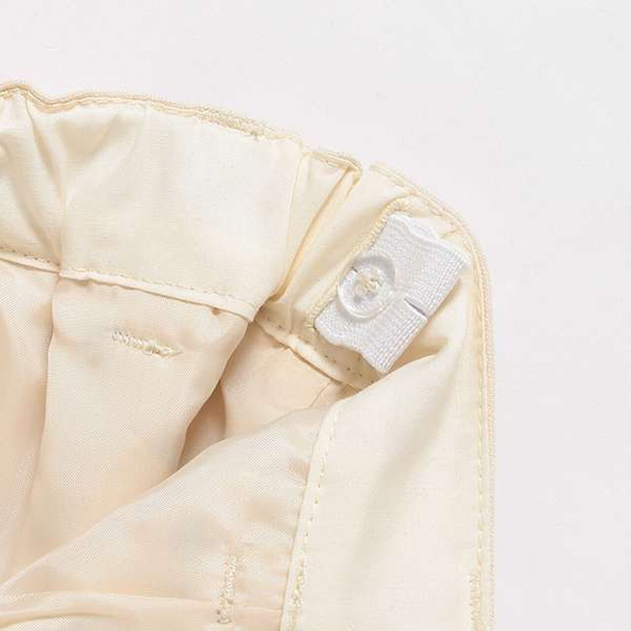 [AMI] Side Pleats Shorts,Black, large image number 14