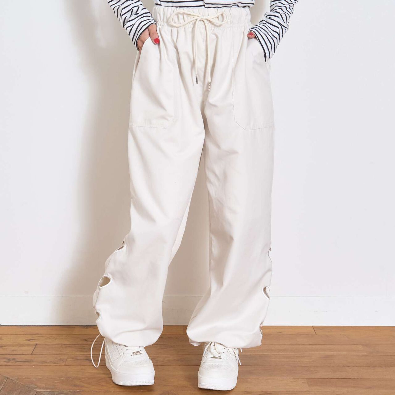 Cut-Out Motif Pants,Ivory, large image number 0