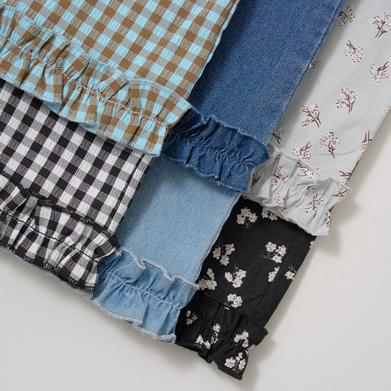 Frill Blouse & Frill Wide Pants Outfit Set,Black, large image number 18