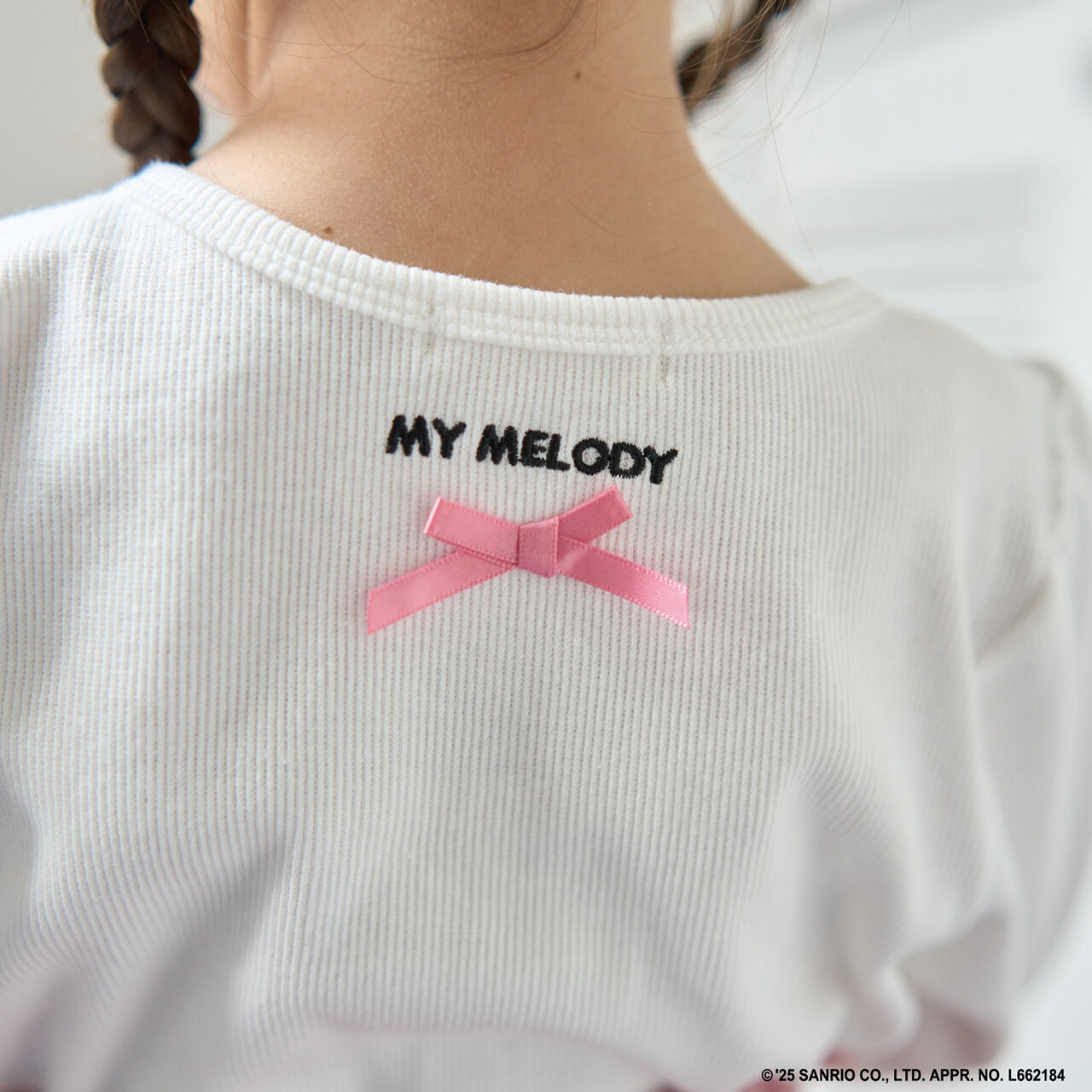 Sanrio Characters One-Point Embroidery Top,Black, large image number 16