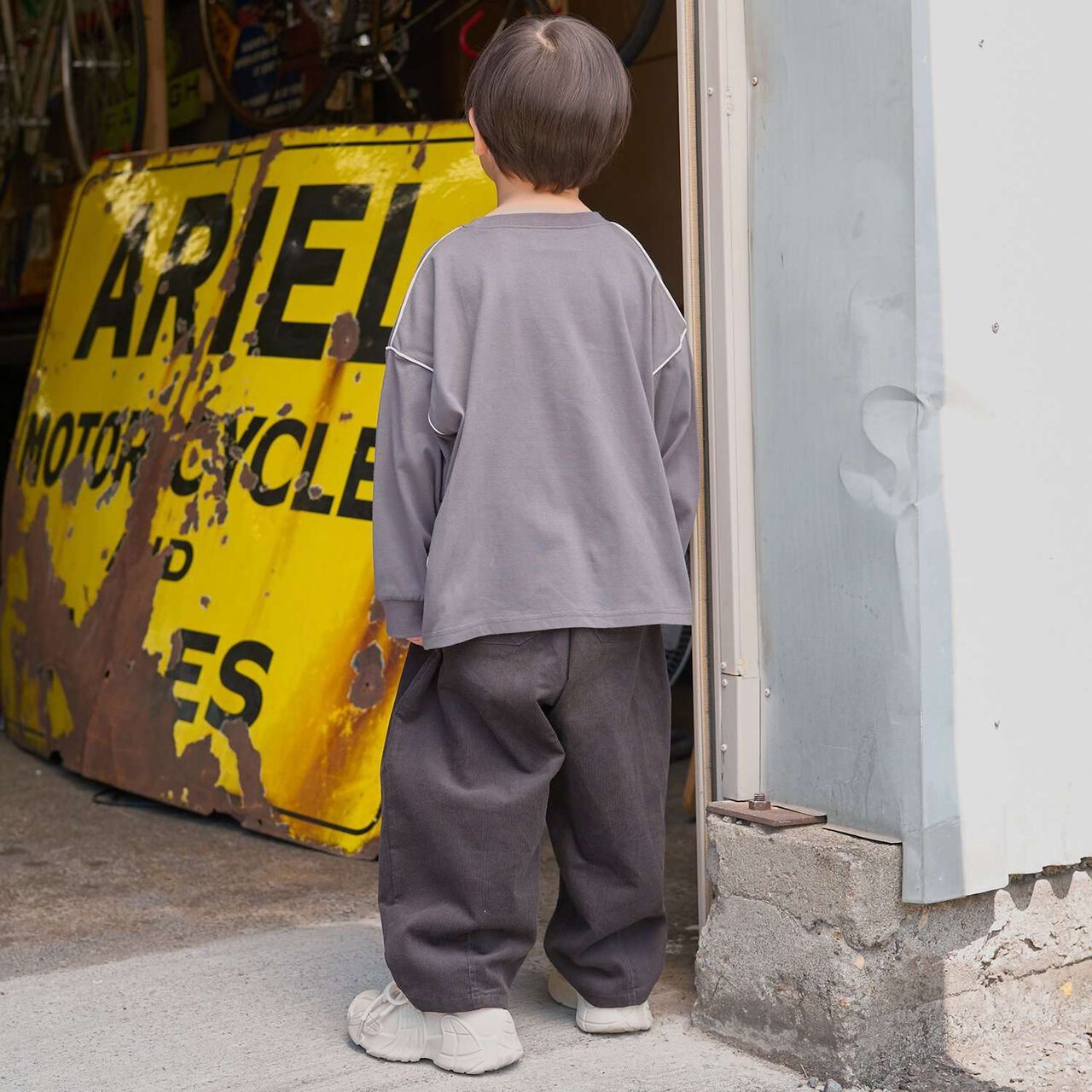[MNCM] [Comfortable Jersey Fabric] Piping Big T-Shirt,Charcoal gray, large image number 24
