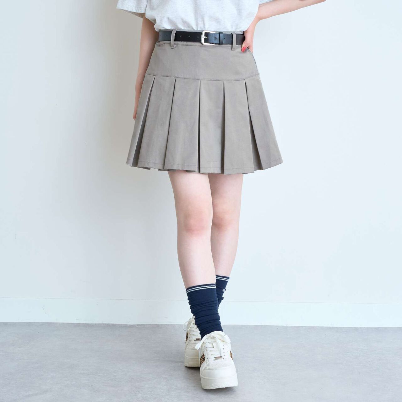 [Easy Care] Pleated Skirt with Belt,Black, large image number 12