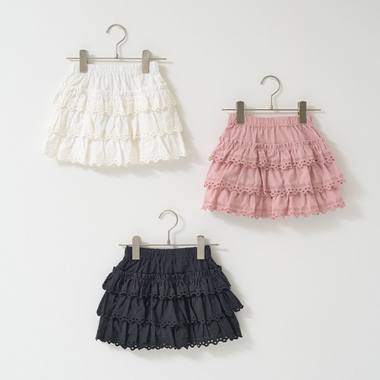 Cherry Cotton Lace Tiered Skirt with Shorts,Ivory, large image number 1