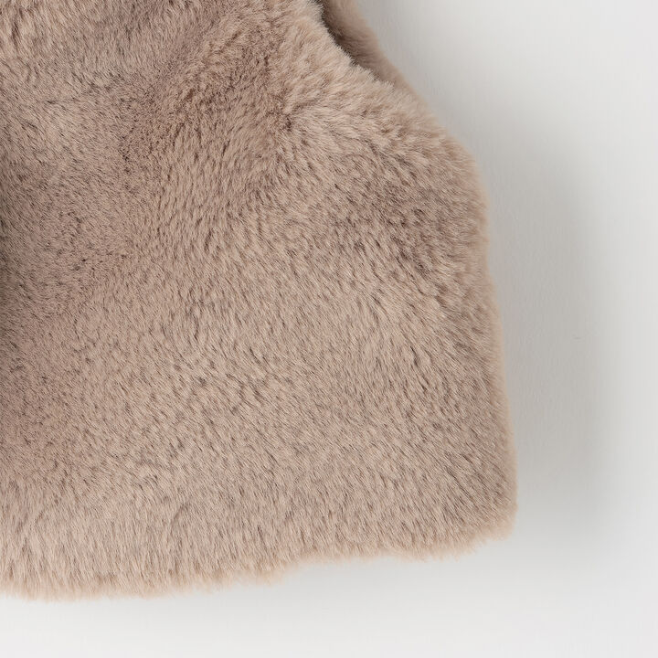 Link - Fur Vest,Ivory, medium image number 8