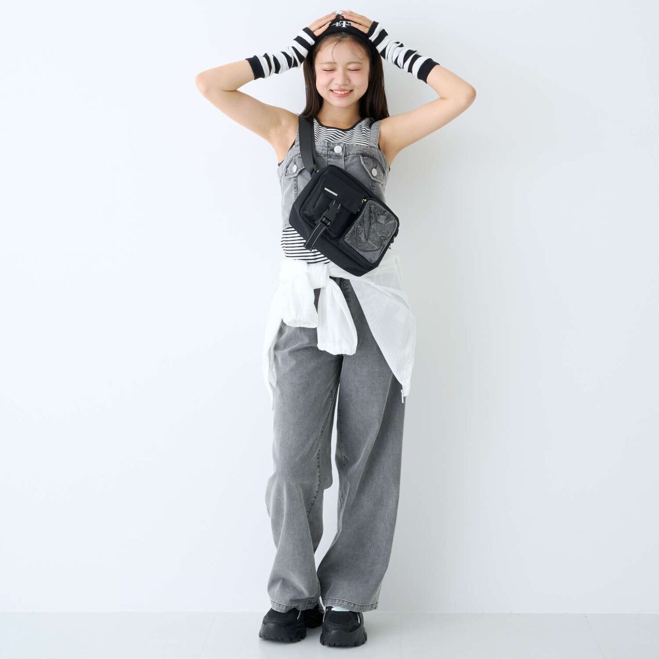 [LTXC] Clear Lame Pocket Shoulder Bag,Black, large image number 4