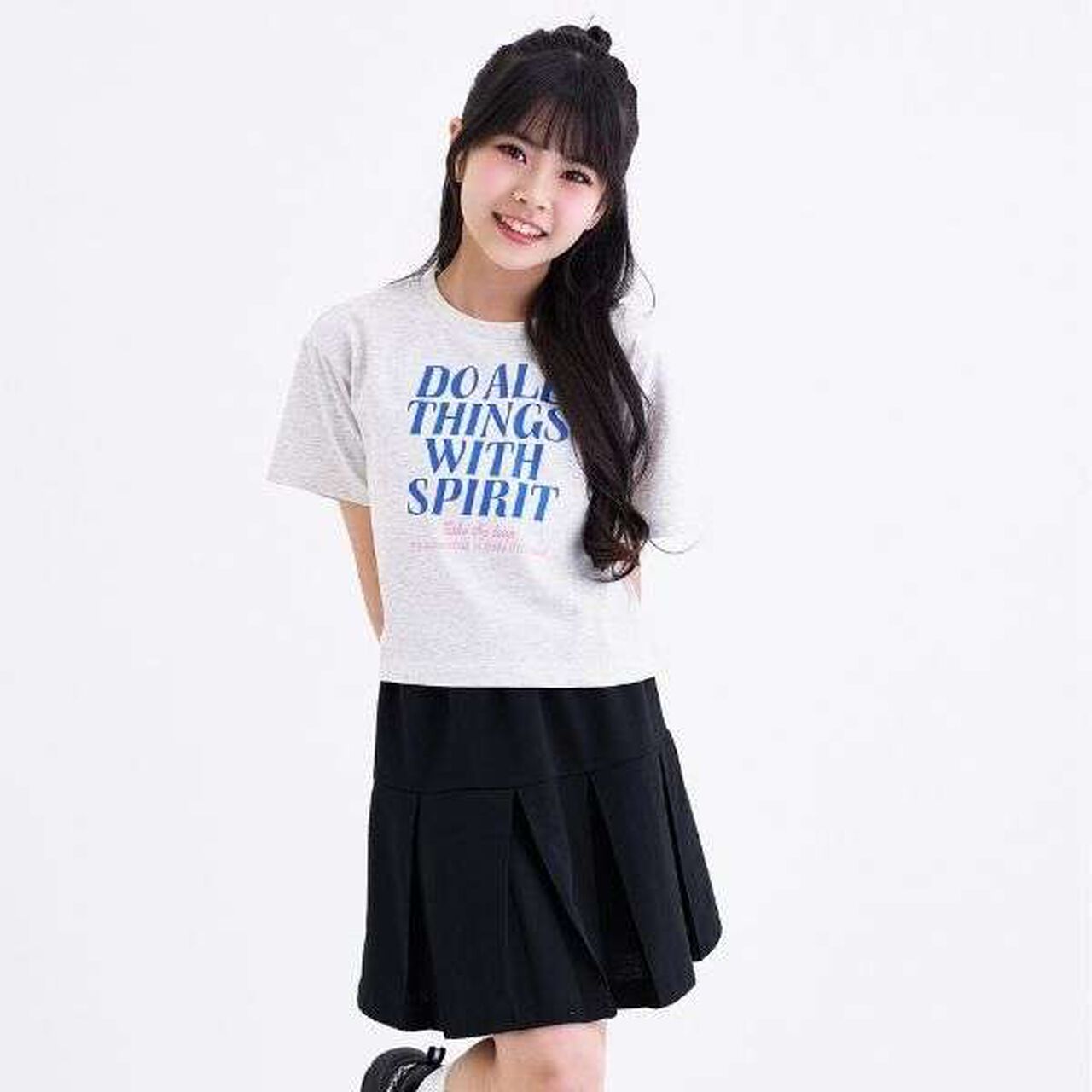 [3way Cool Touch] Logo Short-Sleeve T-Shirt & Pleated Skirt Outfit Set,Smoke white, large image number 6