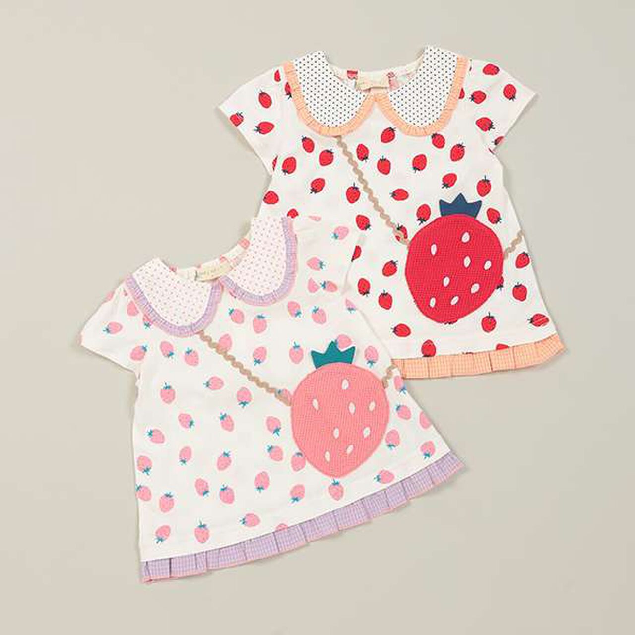 All-Over Pattern Strawberry Pouch T-Shirt,Pink, large image number 11