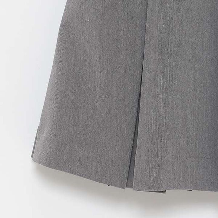 Pleated Skirt with Heart Buckle Belt (with Spats),Beige, medium image number 2