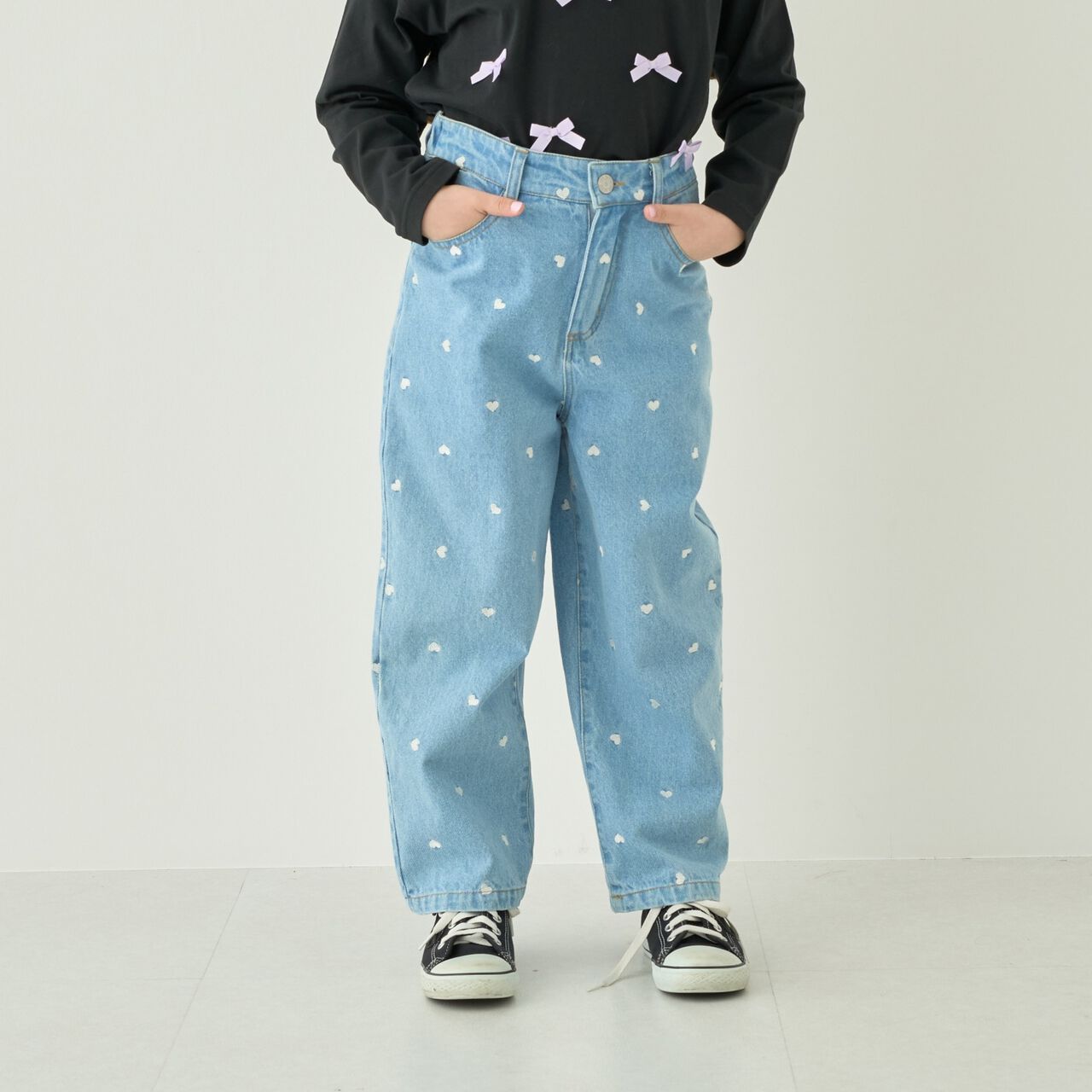 [Soft Denim] Heart Embroidered All-Over Pattern Barrel-Leg Pants for Girls [Kids],Blue, large image number 3
