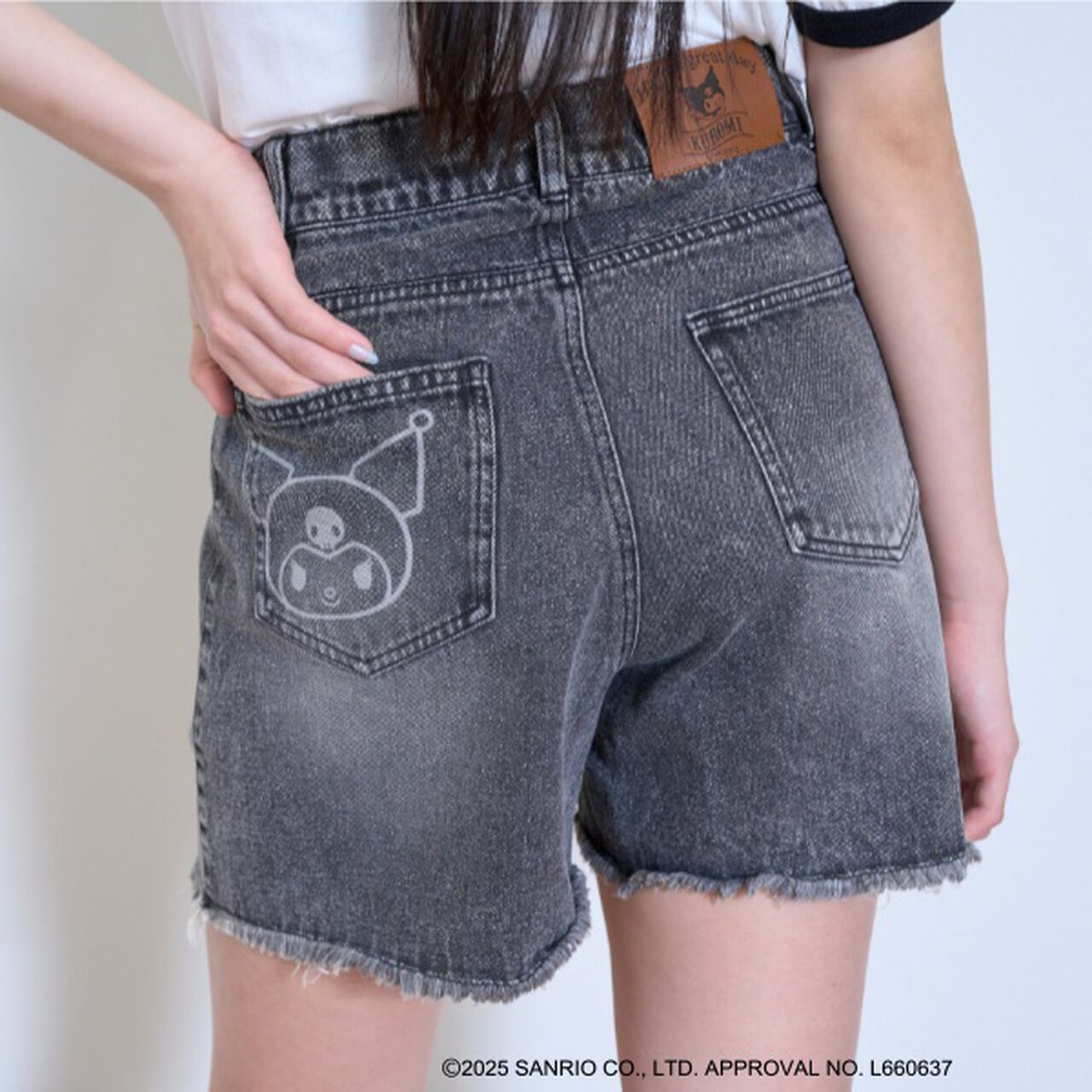 [My Melody & Kuromi] Distressed Shorts,Gray, large image number 10