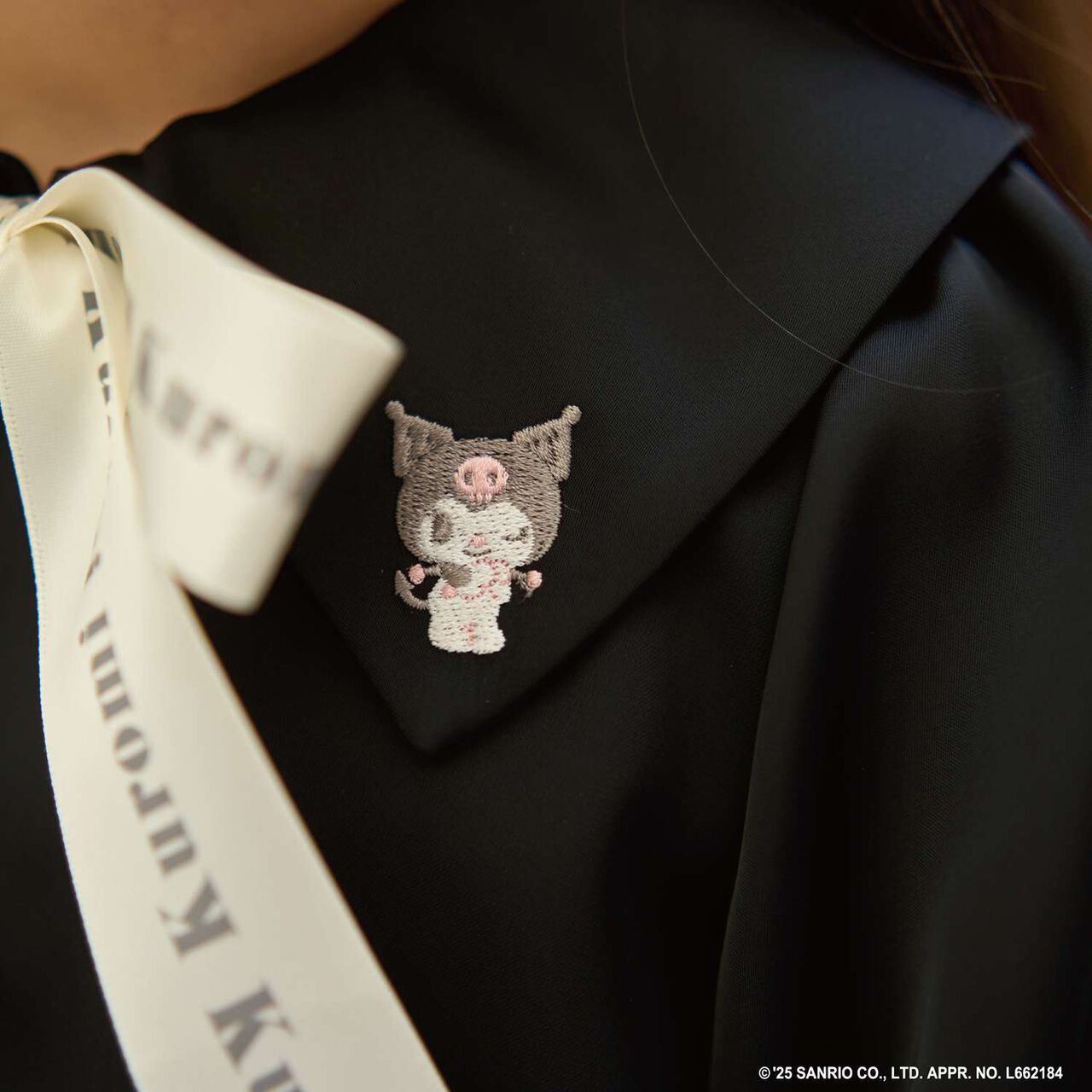 Sanrio Characters Bow Tie Blouse,Black, large image number 30