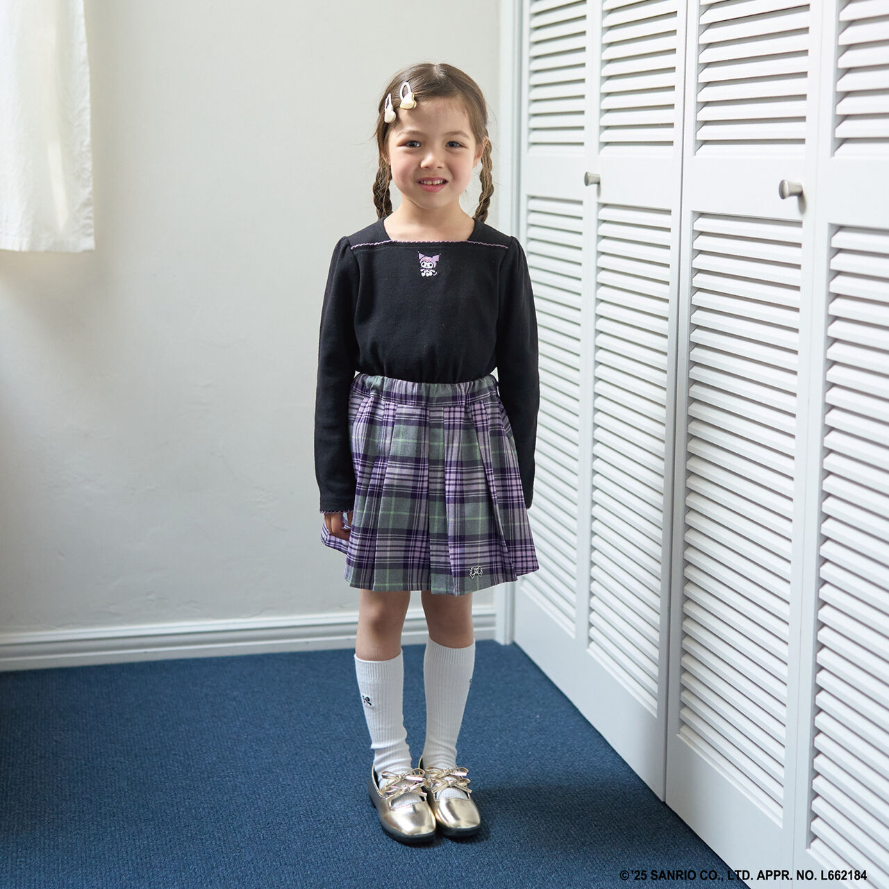 Sanrio Characters One-Point Embroidery Top,Black, large image number 26