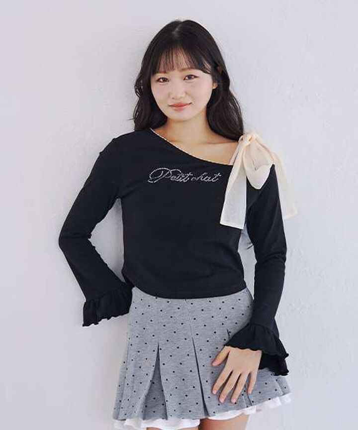 One-Shoulder Cut Pullover,, medium