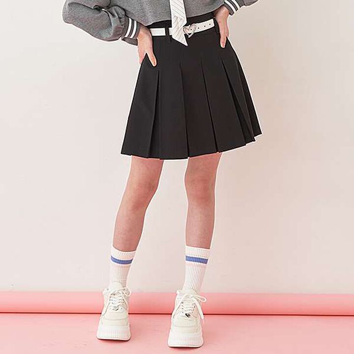 Pleated Skirt with Heart Buckle Belt (with Spats),Beige, medium image number 20