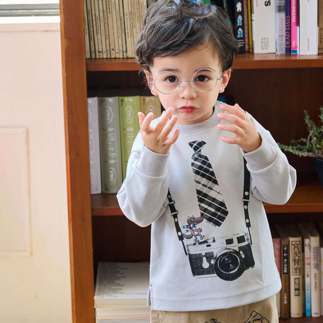 Camera Trompe-l'&oelig;il Sweatshirt,Light gray, large image number 0