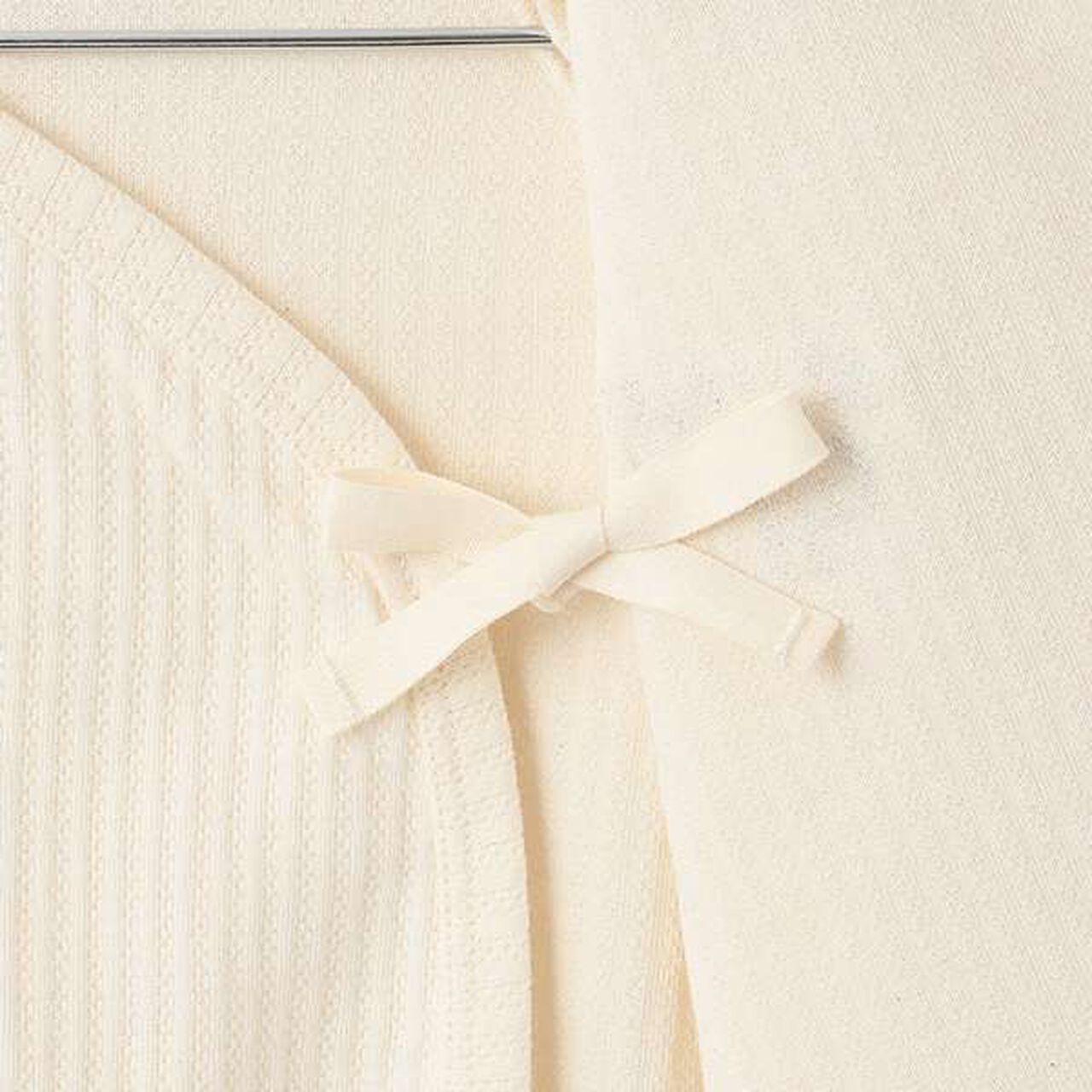[Made in Japan] Wild Strawberry Frill Collar Newborn Wear,Pearl white, large image number 5