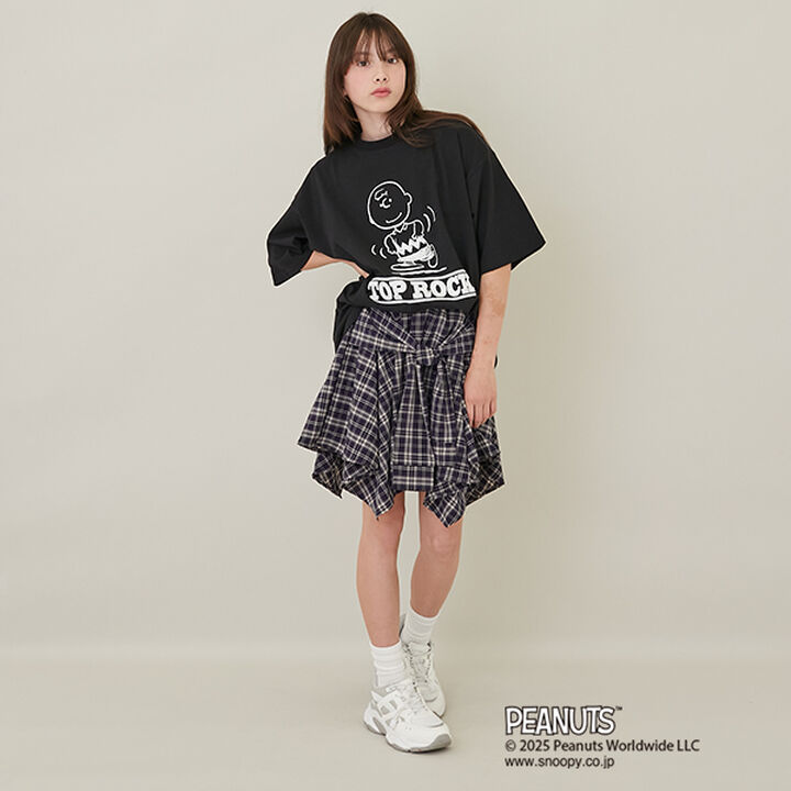[GLSW.] [PEANUTS] Charlie Brown Top Lock Front Print T-Shirt,Black, medium image number 4