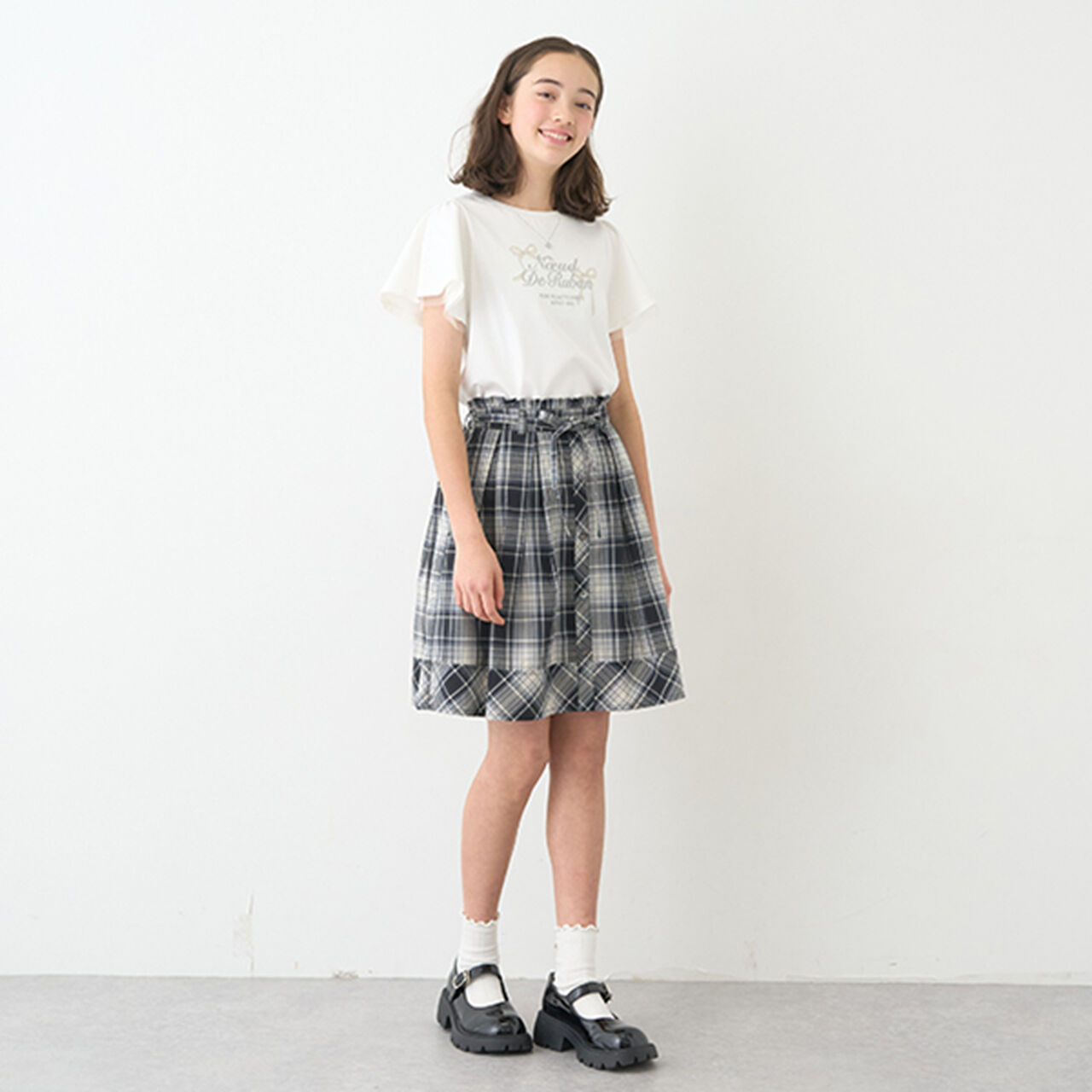 Necklace-Style Embroidered Flare Sleeve T-Shirt,White, large image number 4