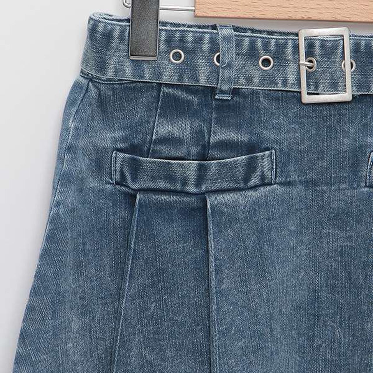 [AMI] Denim Skirt with Side Tuck Belt & Inner Pants Set,Blue, large image number 19