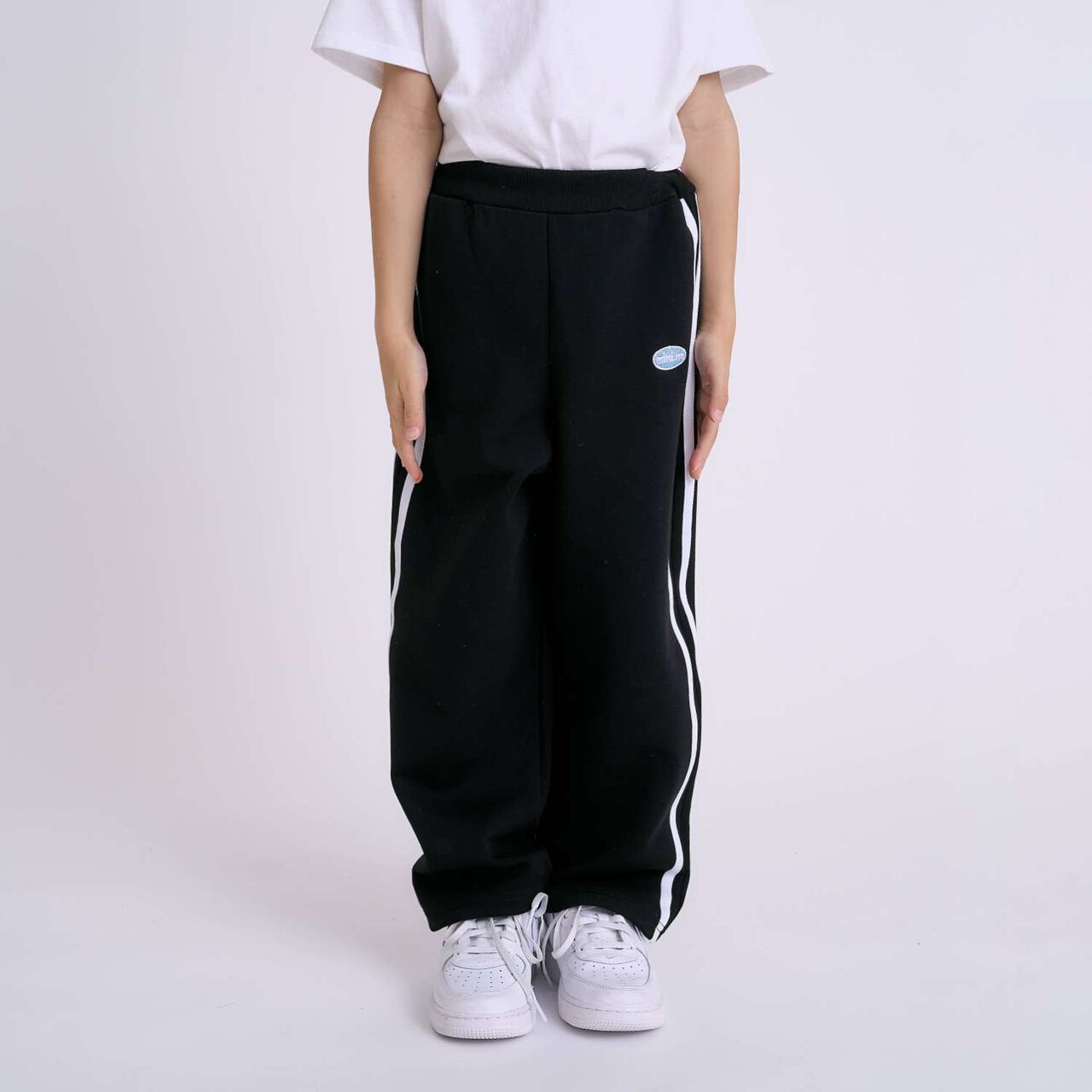 [Anti-Stain] Track Pants / Cardboard,Black, large image number 3