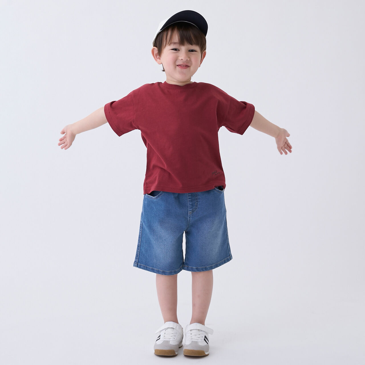 [Cool Touch] Back Appliqu&eacute; Short Sleeve T-Shirt,Beige, large image number 4