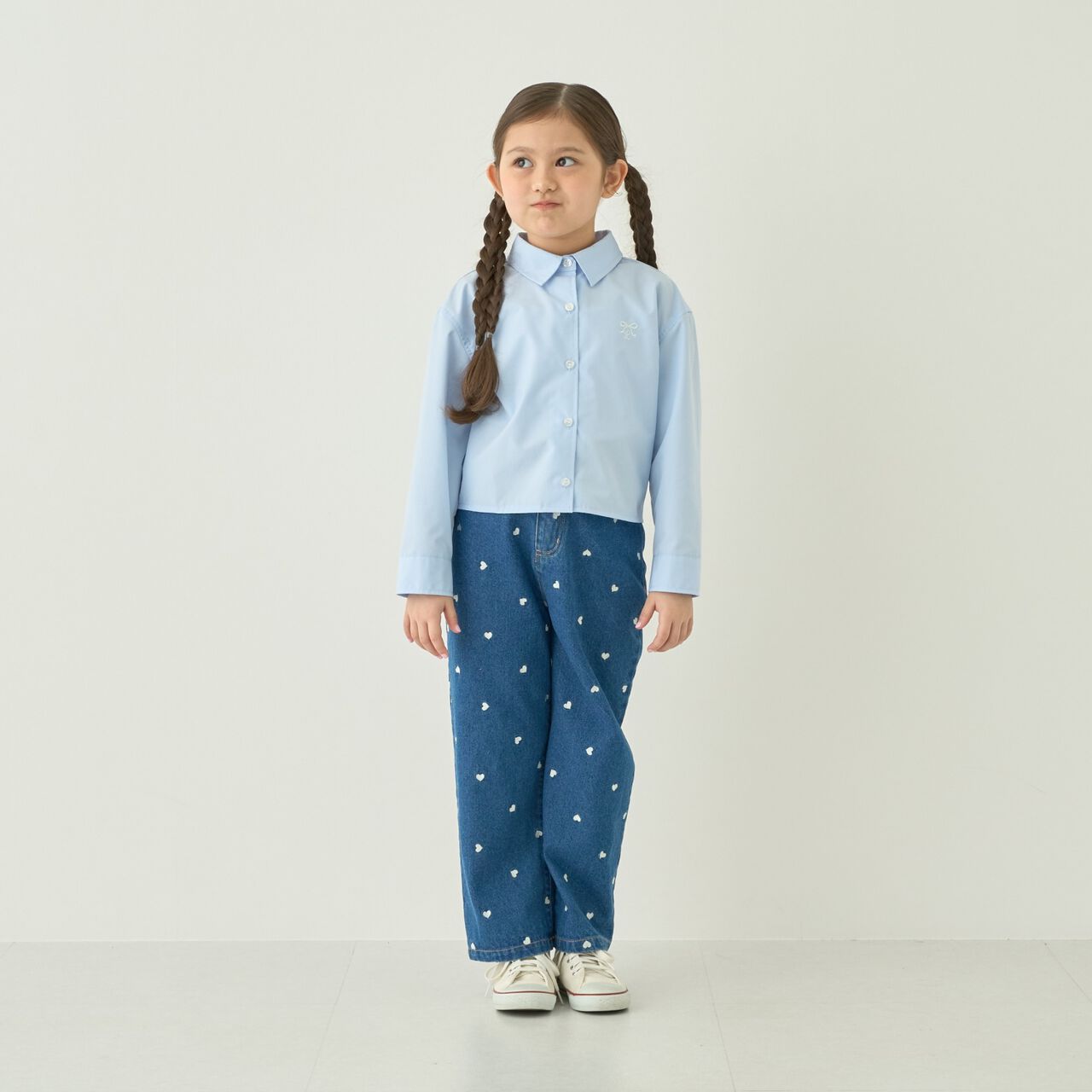 [Soft Denim] Heart Embroidered All-Over Pattern Barrel-Leg Pants for Girls [Kids],Blue, large image number 1