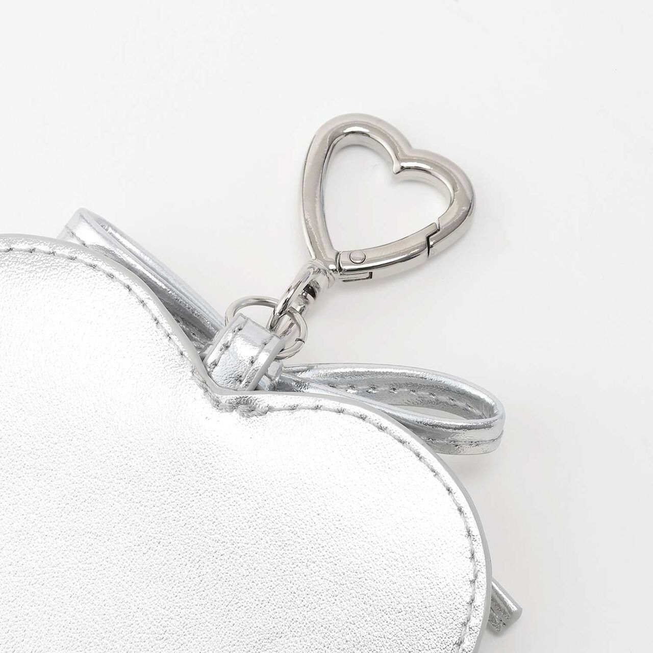 Water-Repellent Clear Pocket Backpack with Charm 20L,Black, large image number 15