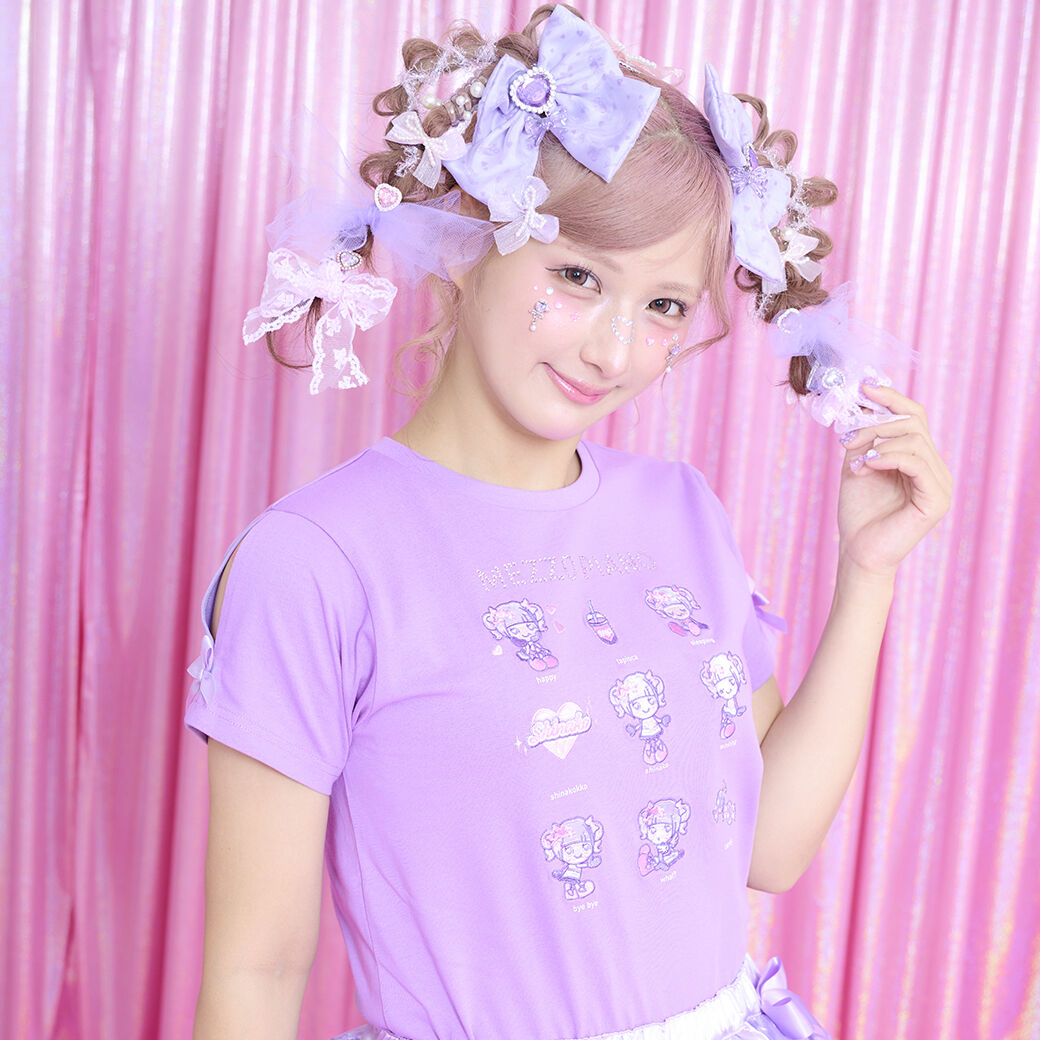 Shinako-chan Roleplay Short Sleeve T-Shirt for Adults | Narumiya