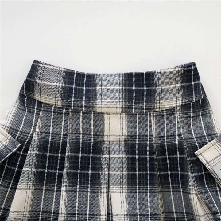 Pleated Cargo Culottes,Light khaki, medium image number 9