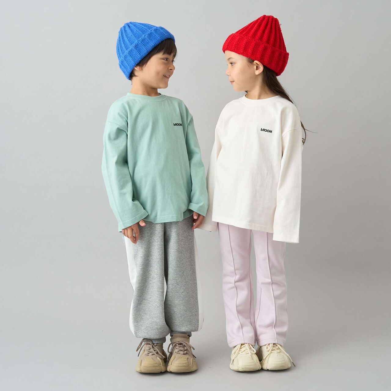 [Daily Standard Wear] [Quick-Dry Absorbent] Loose Fit Side Line Sweatpants,Blue gray, large image number 40