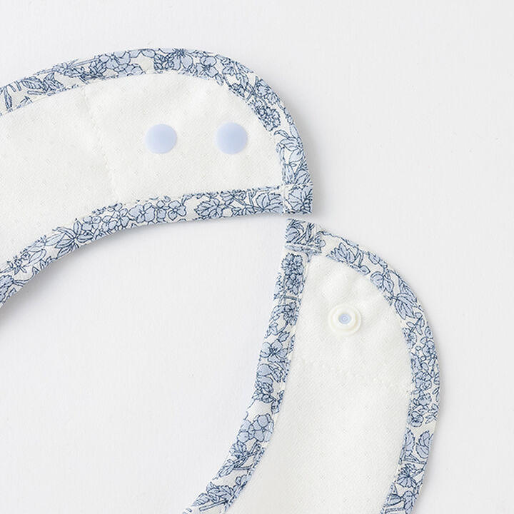 Small Floral Pattern Frill Bib,Pink, medium image number 2