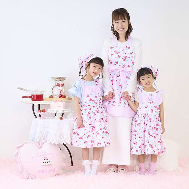 35th Reissue Strawberry Pattern Women's Size Apron,Off white, medium image number 8