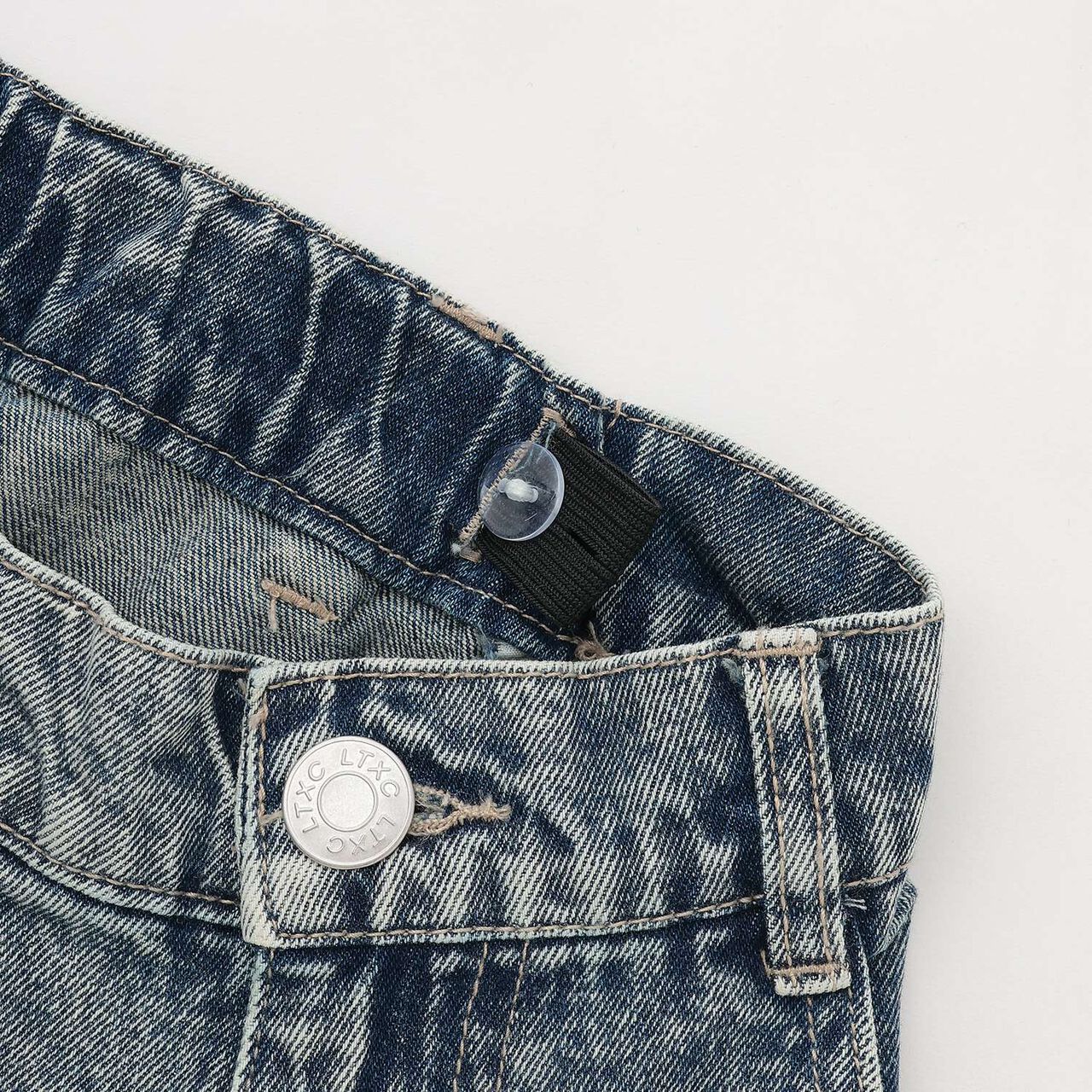 [LTXC] Sparkling Distressed Denim Shorts,Gray, large image number 12