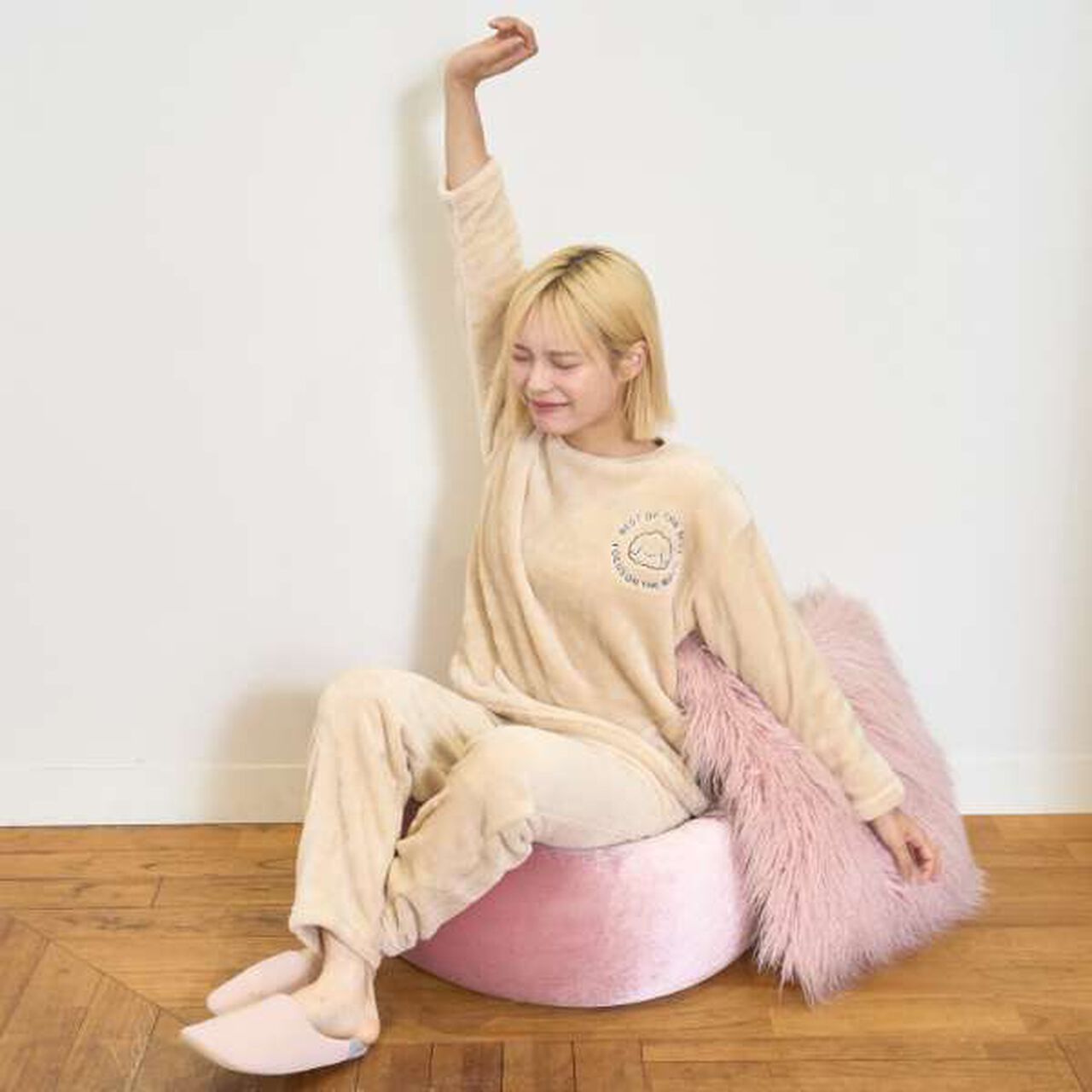 Warm Animal Circle Embroidered Loungewear & Pajama Pants Set,Beige, large image number 0