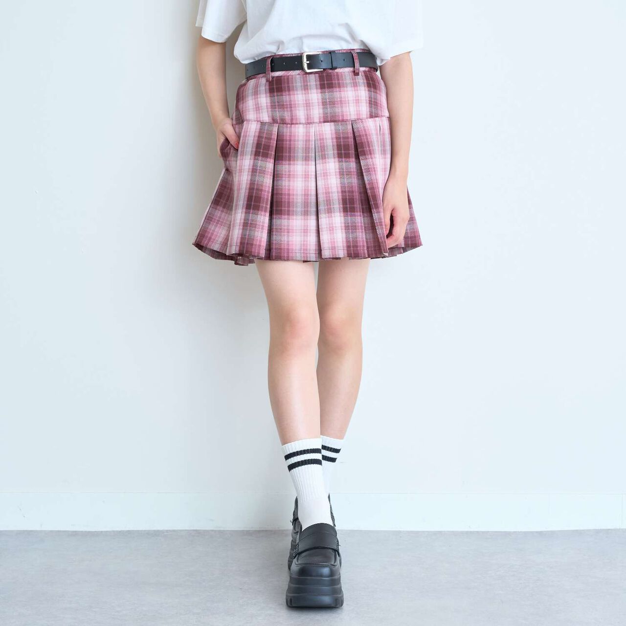 [Easy Care] Check Pleated Skirt with Belt,Pink, large image number 1