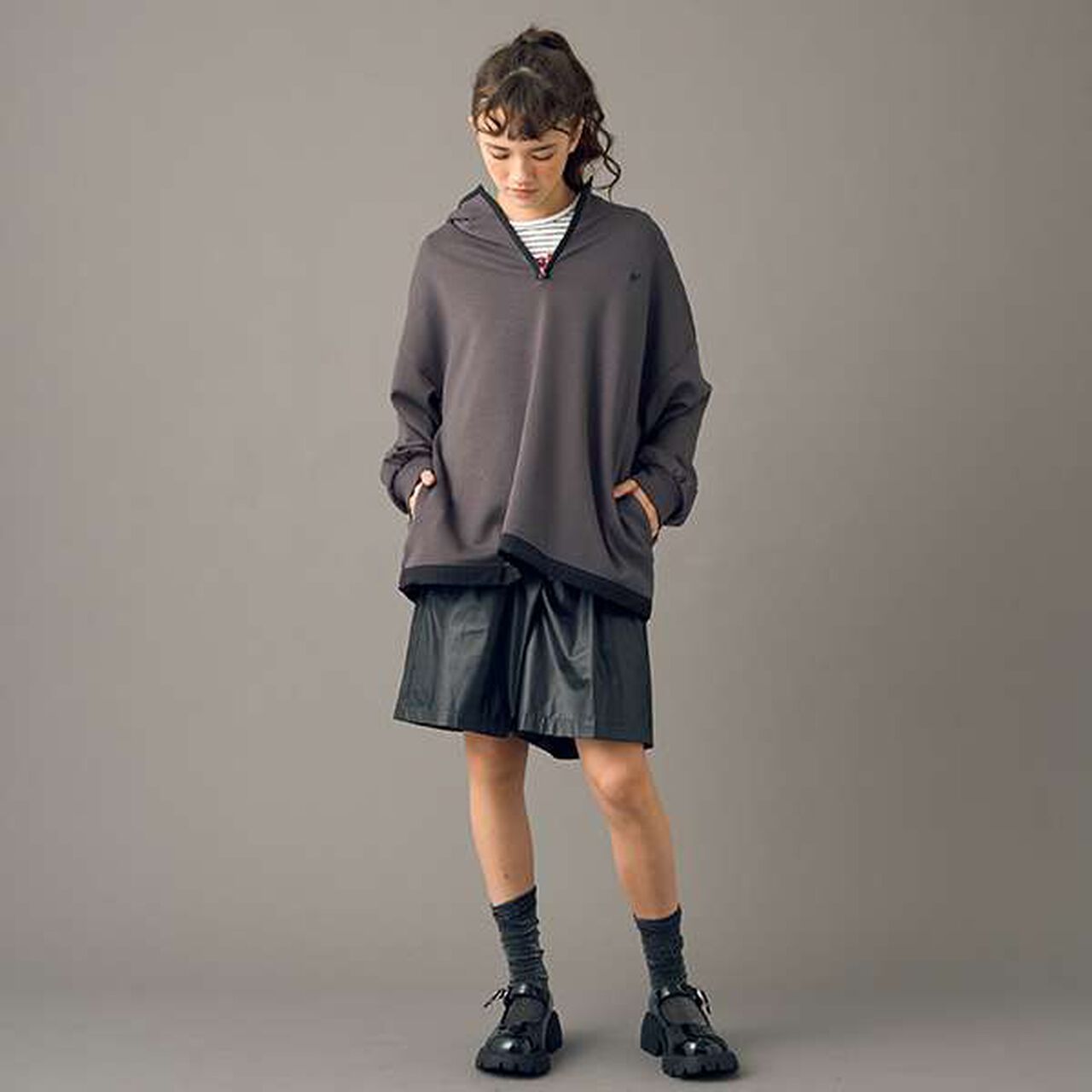 [AMI] Brushed Lining Front Asymmetrical Half Pants [Machine Washable],Black, large image number 7