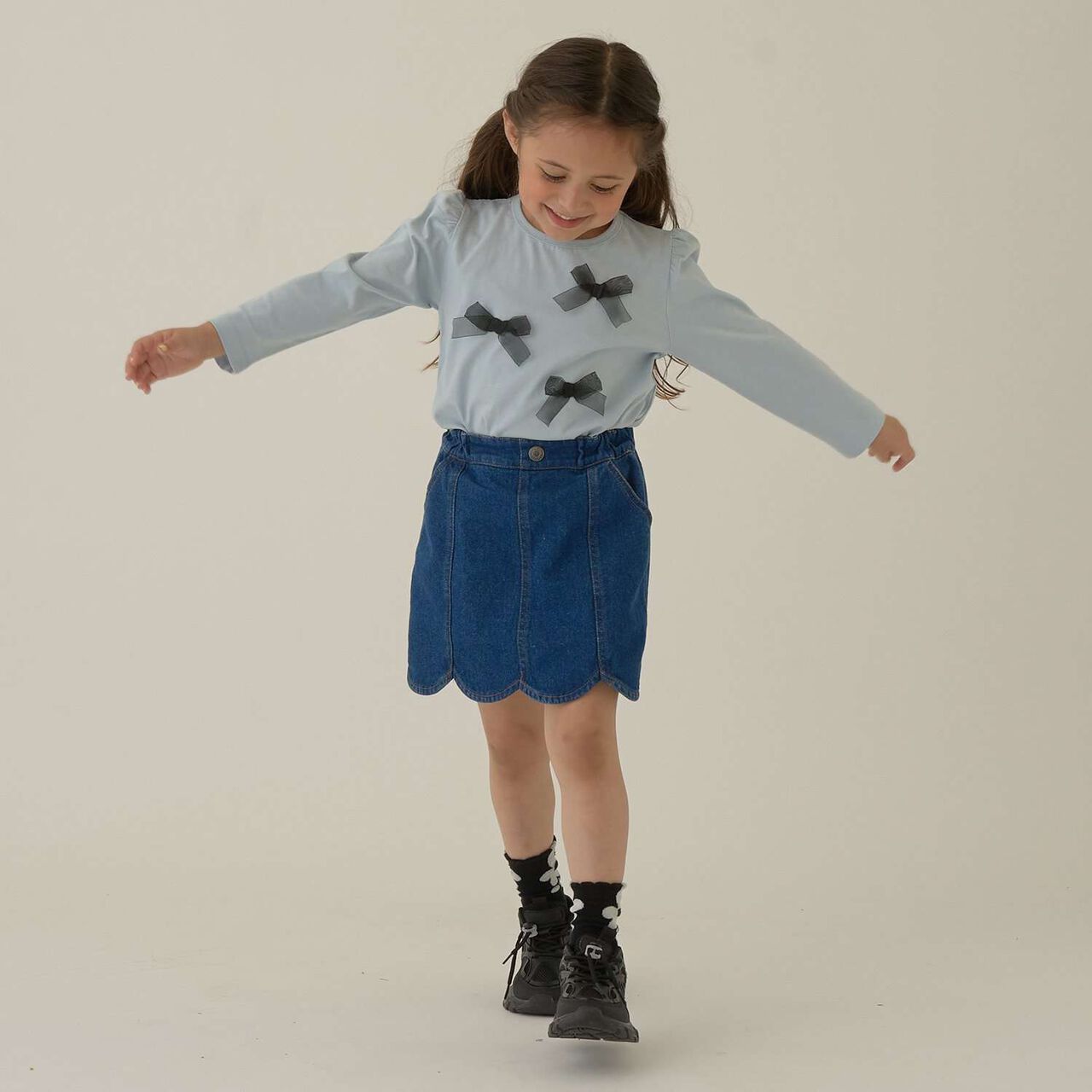 Stretch Denim Scallop Trim Skirt with Shorts,Sax blue, large image number 24