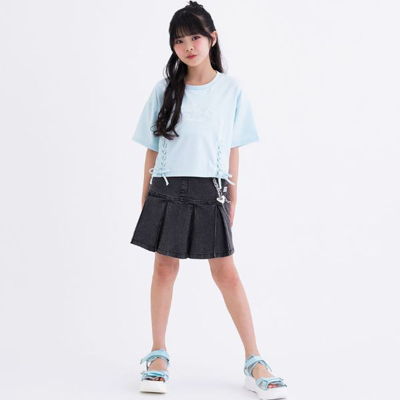 Chain-Accent Pleated Hem Skirt,Black, large image number 4