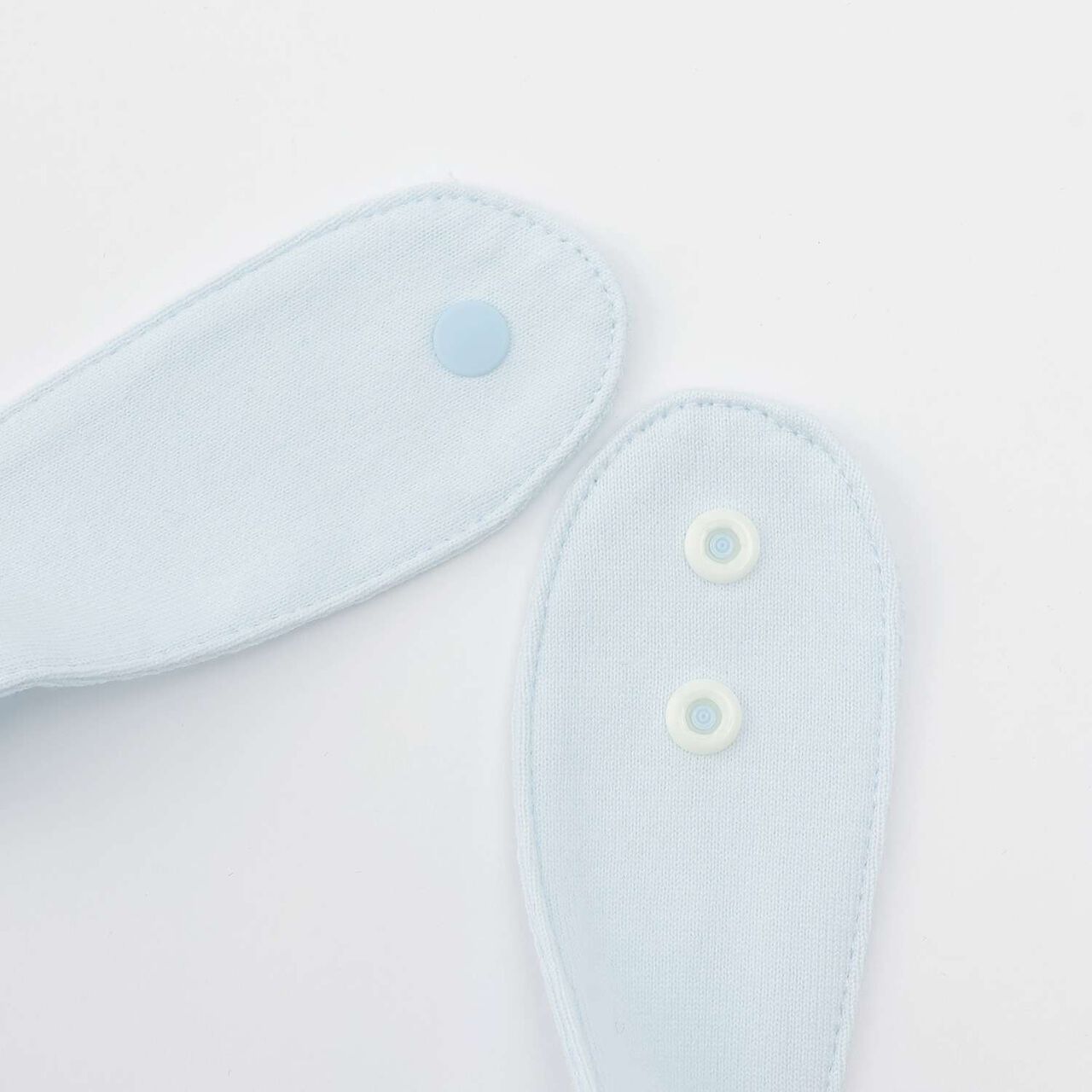 Angel Bunny Bib,Light pink, large image number 2