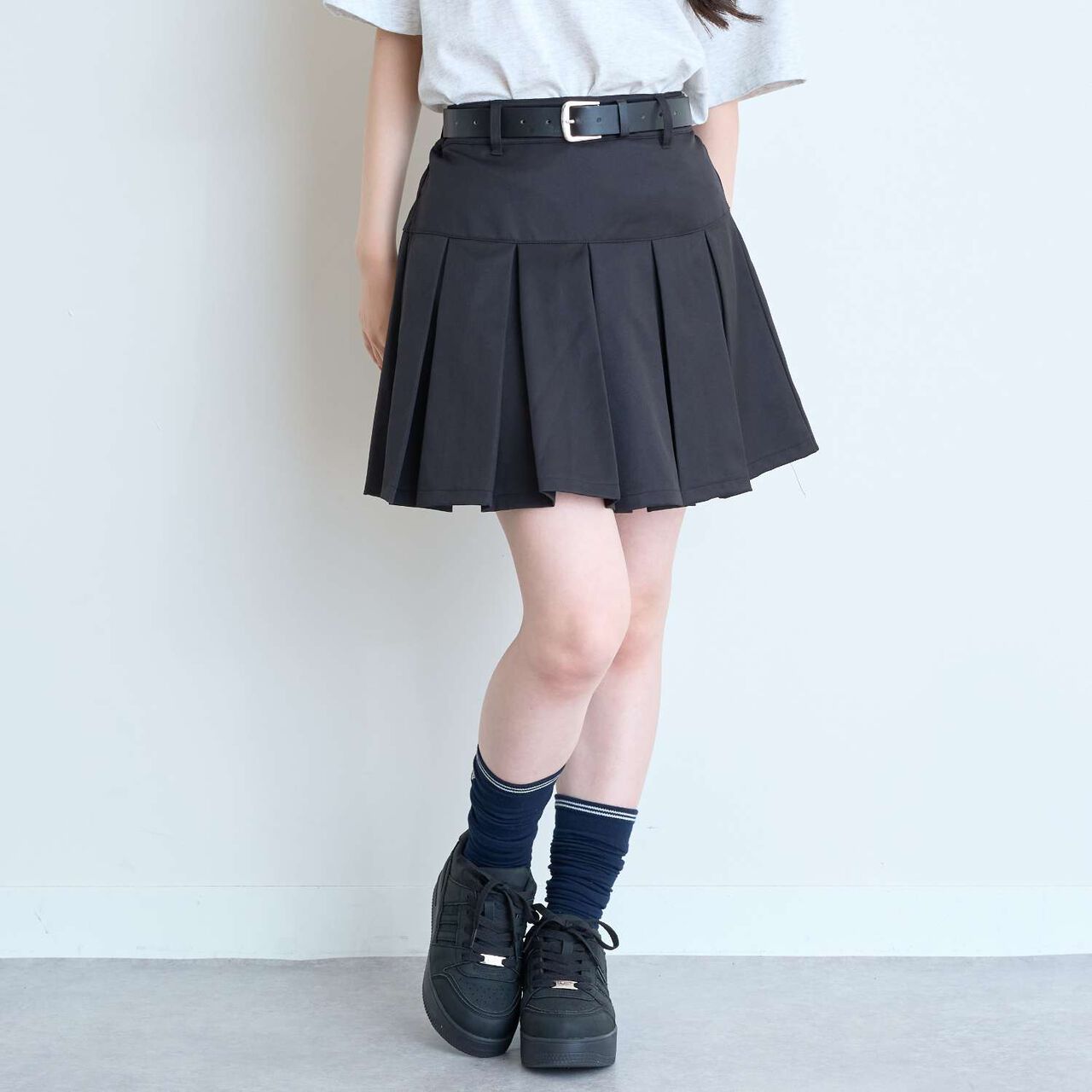 [Easy Care] Pleated Skirt with Belt,Black, large image number 9