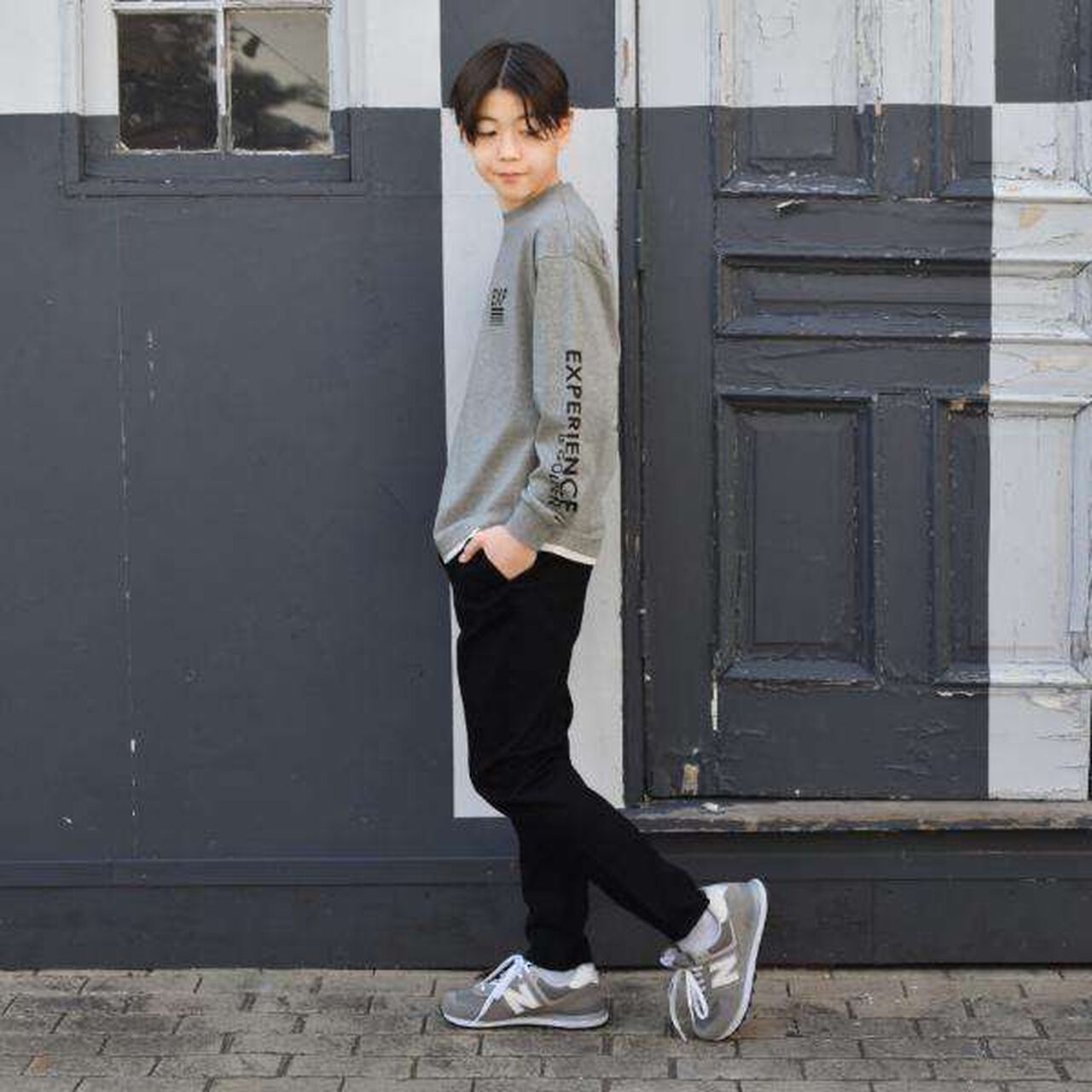 Layered Hem Long-Sleeve T-Shirt,Black, large image number 8